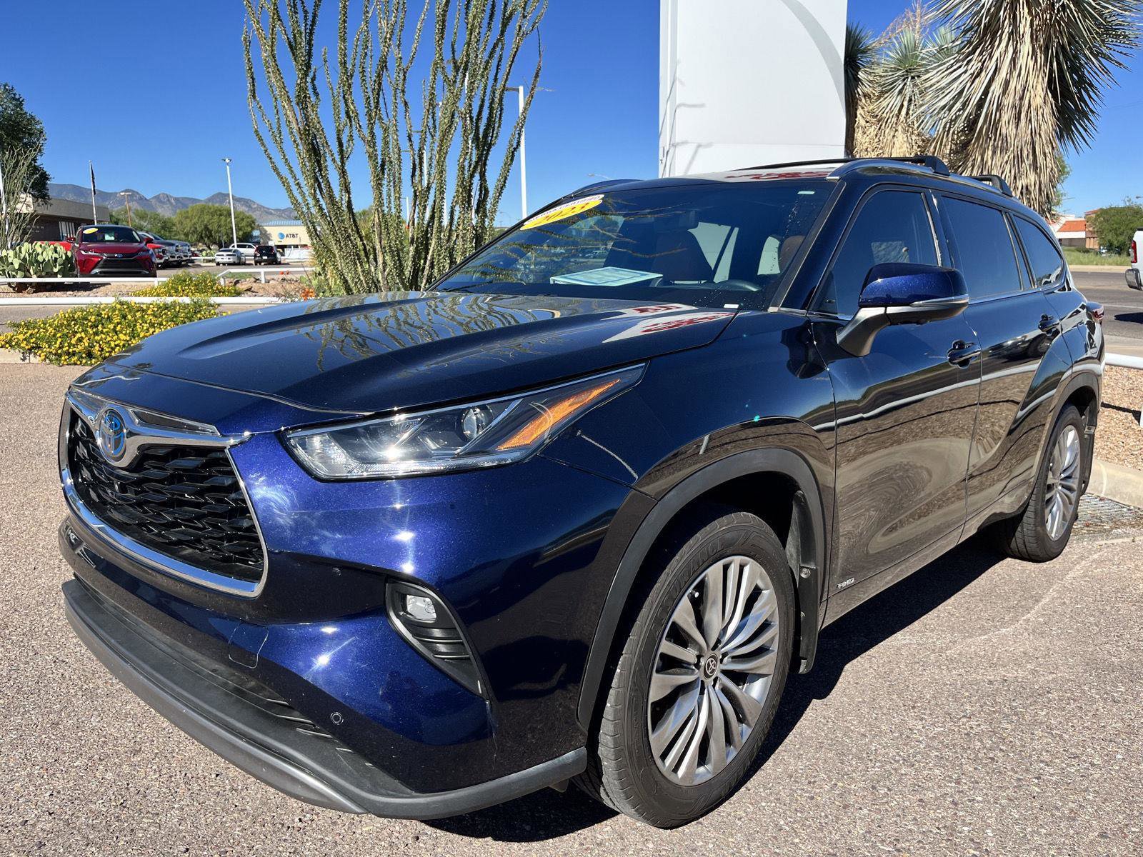 Used 2023 Toyota Highlander Platinum