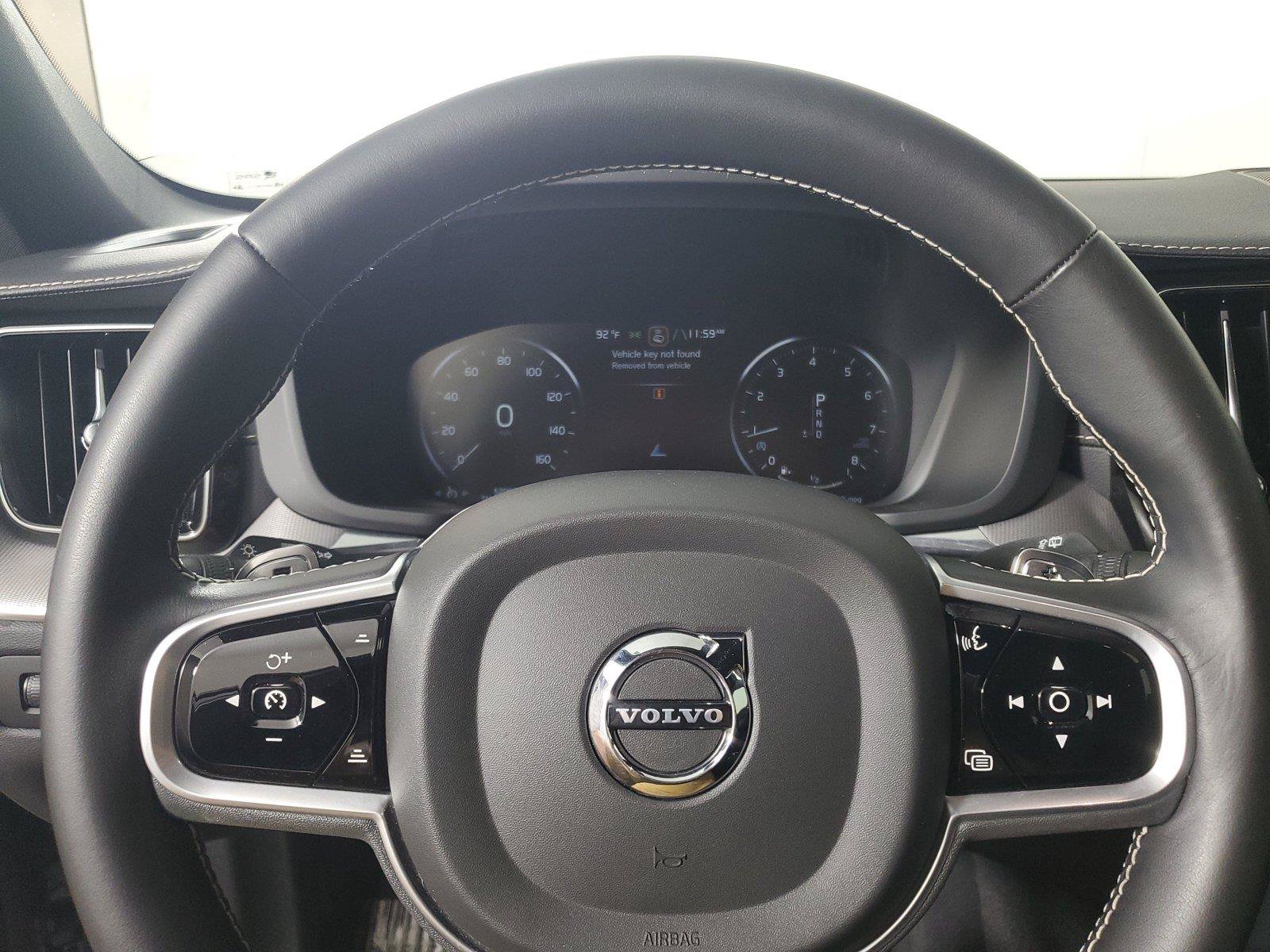 Used 2020 Volvo XC60 T5 R-Design w/ Protection Package Premier AWD/4WD image 24