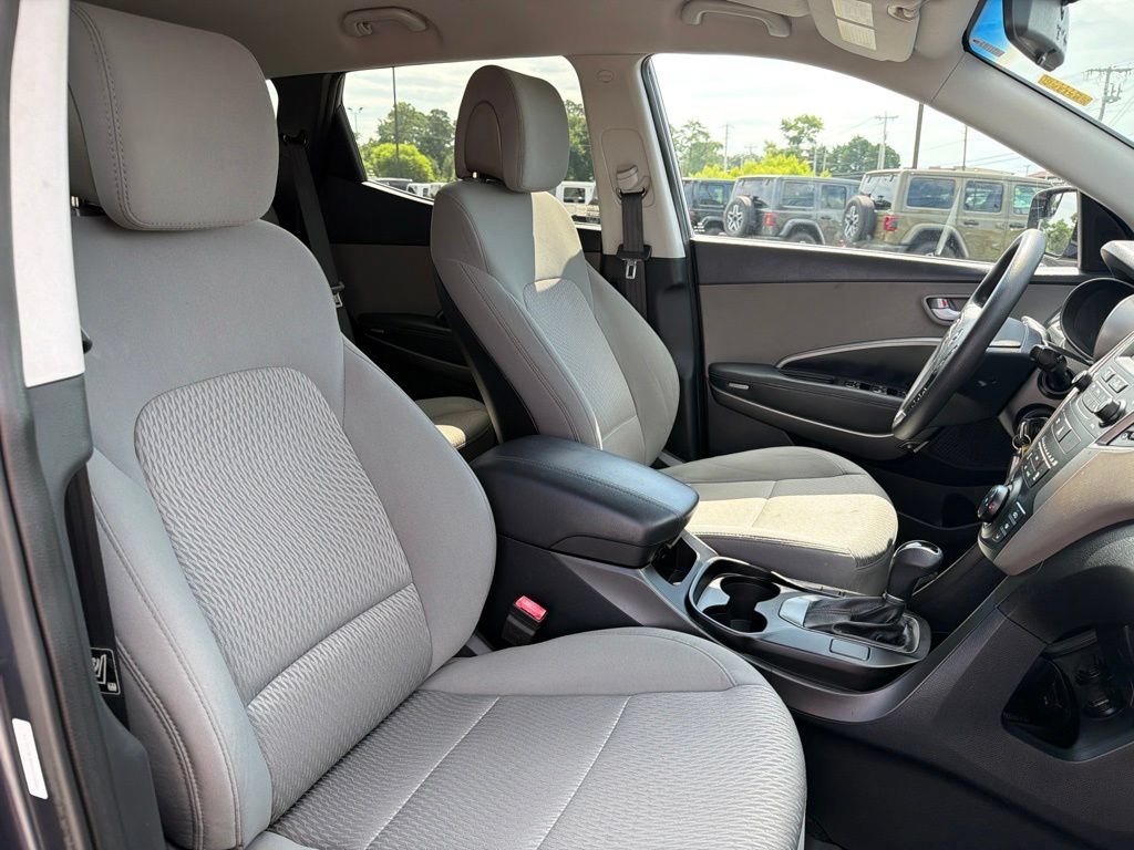 Used 2016 Hyundai Santa Fe Sport FWD image 21