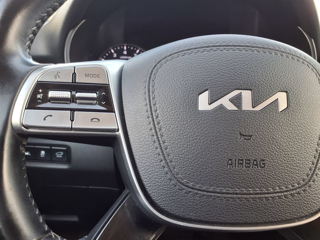 Used 2022 Kia Telluride EX w/ EX Premium Package FWD image 26