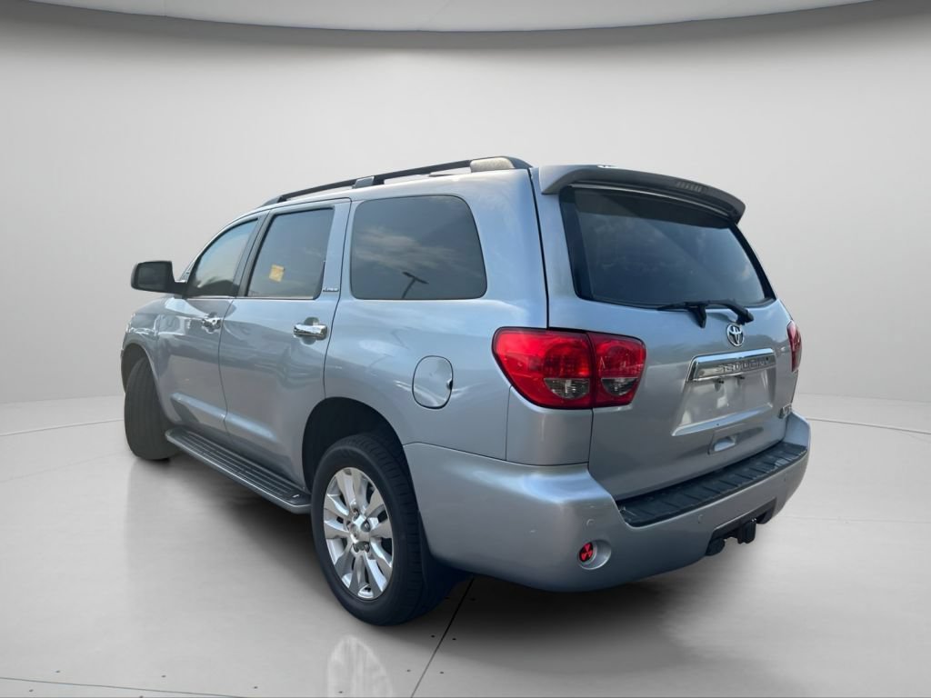 Used 2014 Toyota Sequoia Platinum RWD image 6