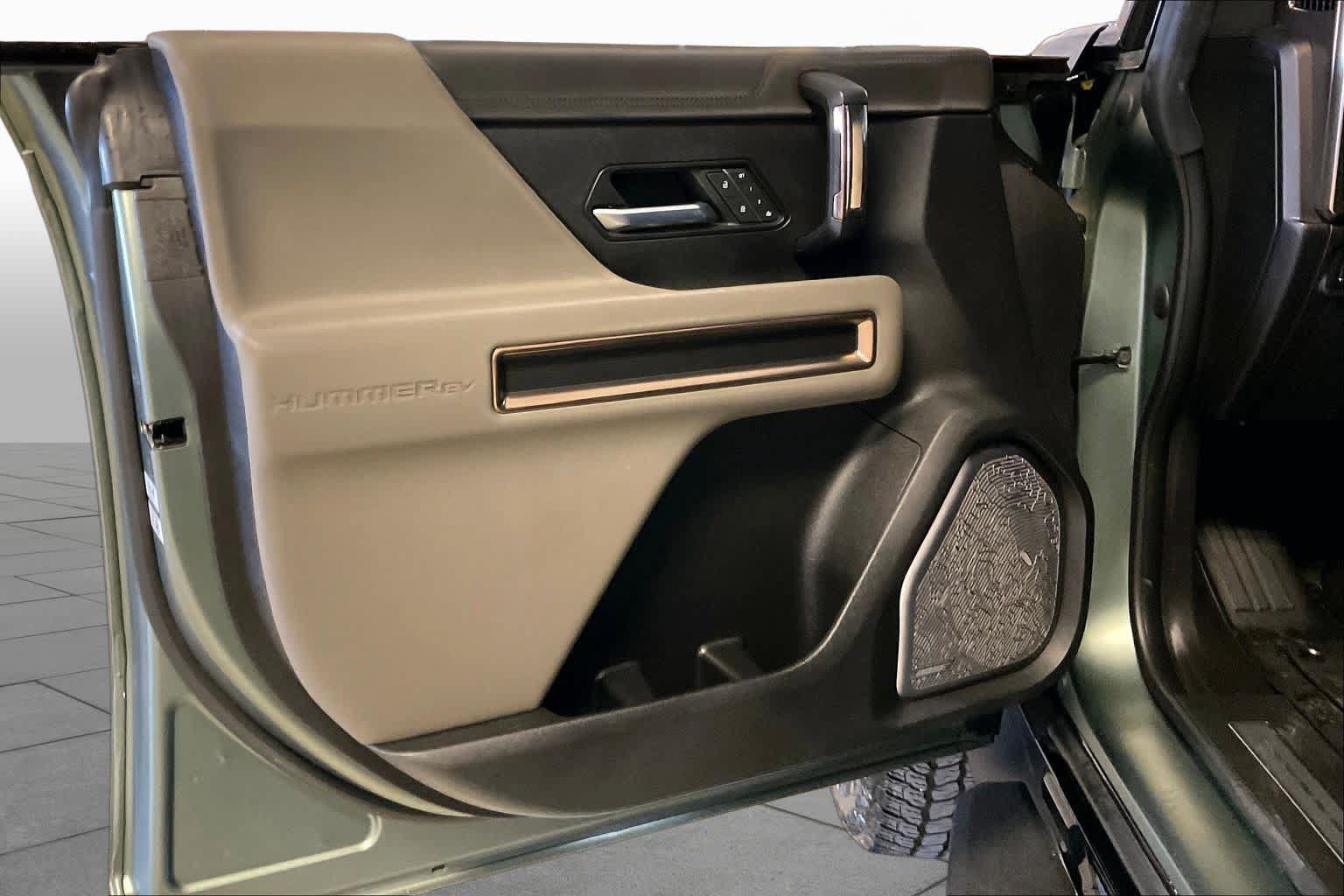 Used 2024 GMC Hummer EV 3X AWD/4WD image 20