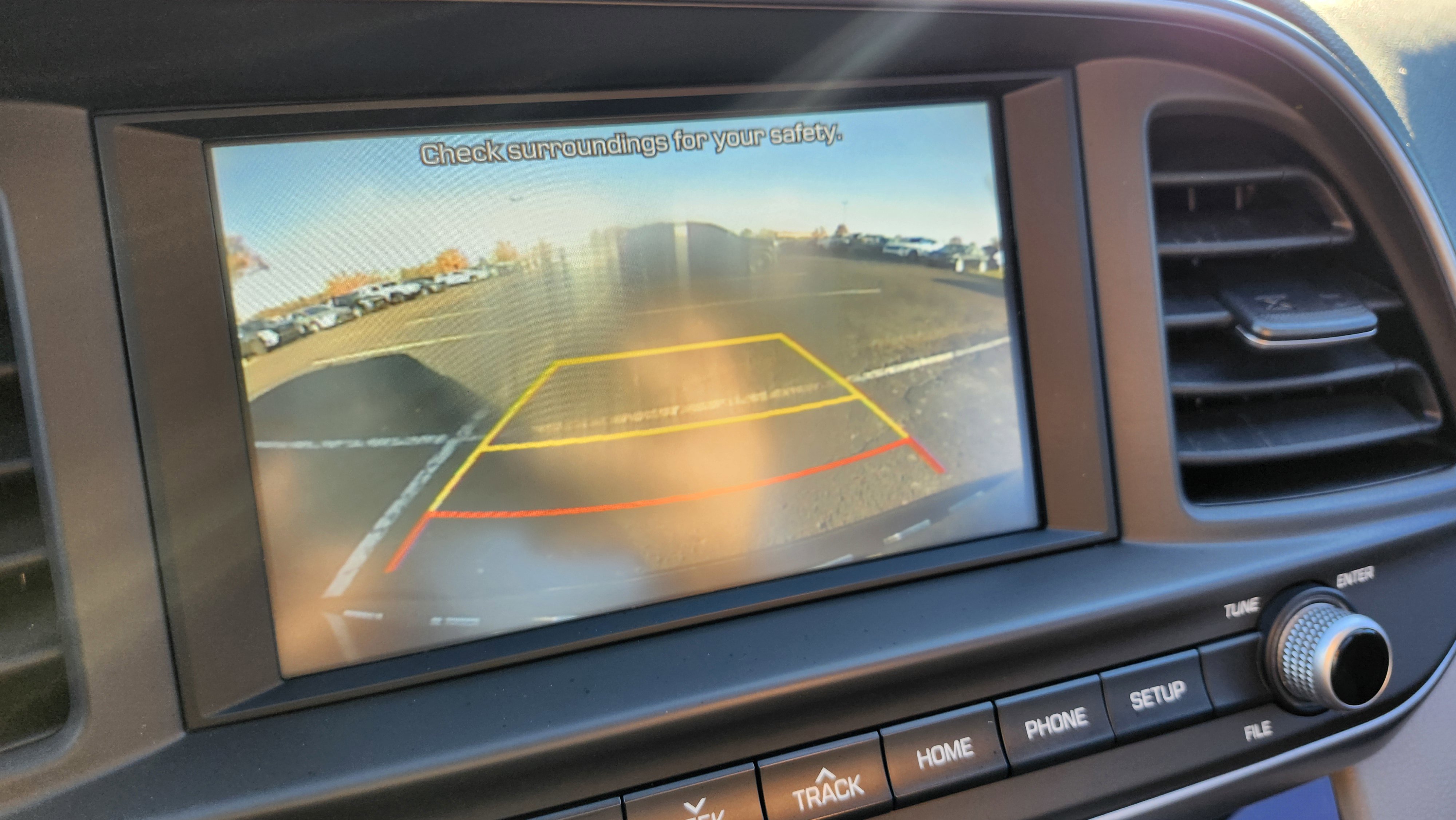 Used 2019 Hyundai Elantra SEL image 2