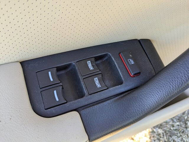 Used 2004 Acura TL image 14