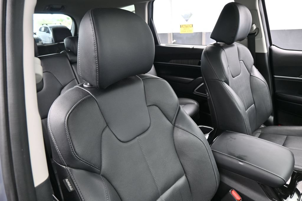 Used 2024 Kia Telluride EX AWD/4WD image 47