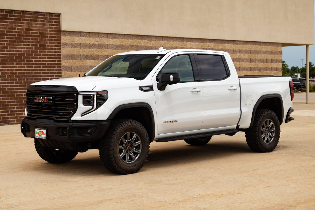 Used 2025 GMC Sierra 1500 AT4X