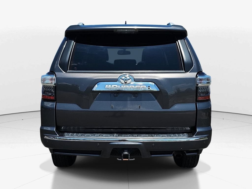 Used 2017 Toyota 4Runner Limited AWD/4WD image 7