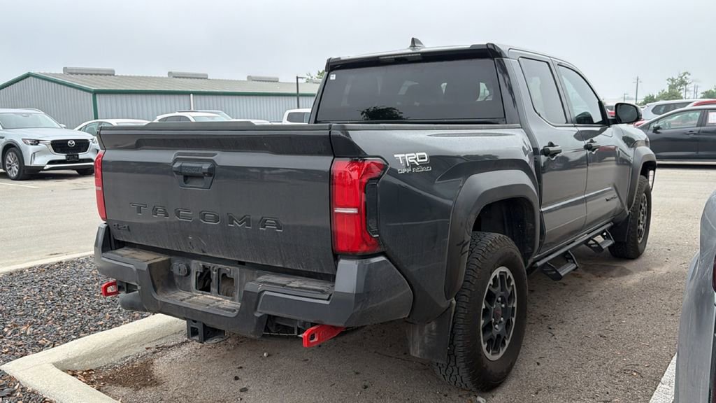 Used 2024 Toyota Tacoma TRD Off-Road AWD/4WD image 4