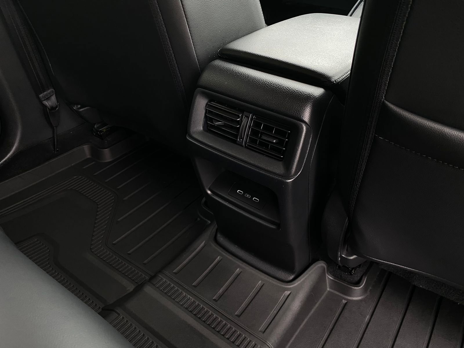 Used 2025 Honda CR-V EX-L image 29