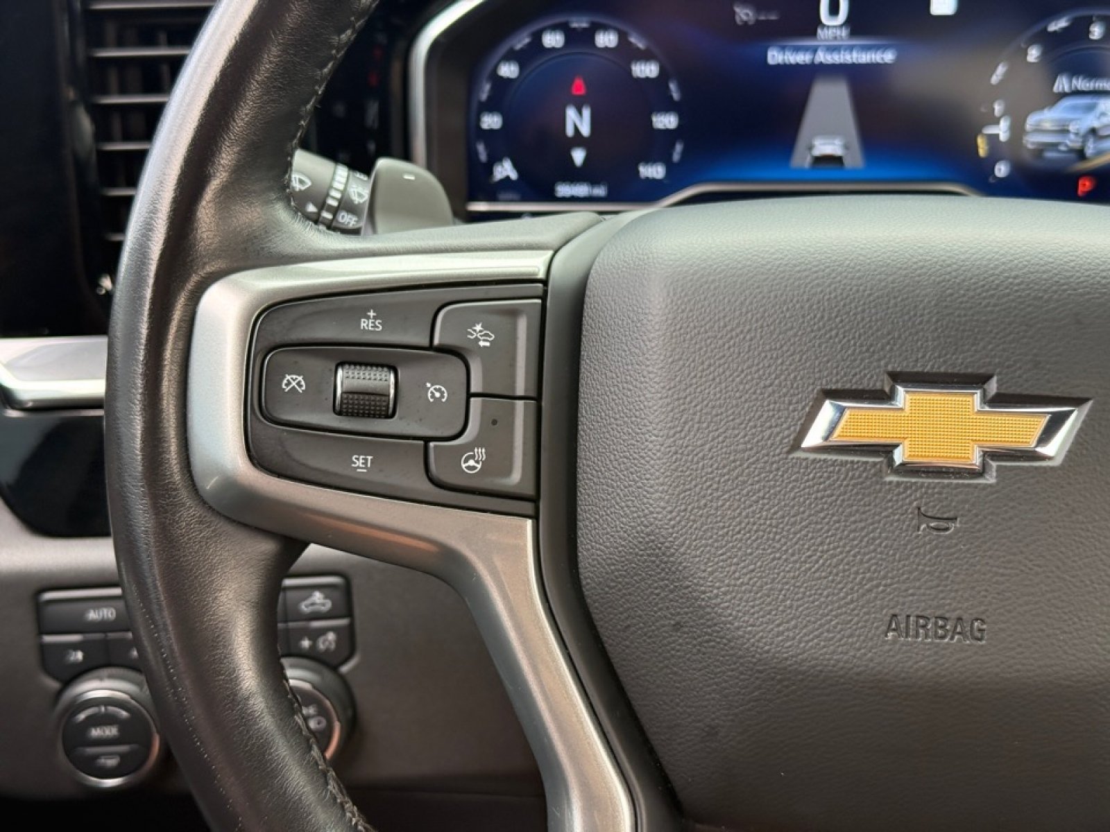 Used 2022 Chevrolet Silverado 1500 LTZ AWD/4WD image 20