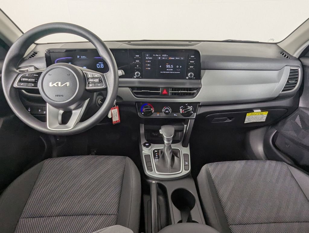 New 2026 Kia Seltos LX image 14