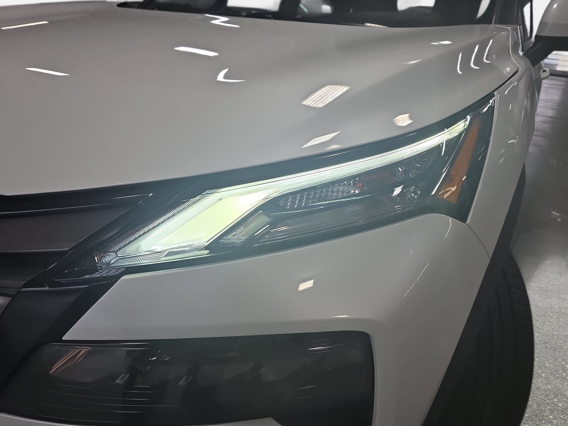 New 2026 Nissan Rogue SV w/ Cold Weather Package FWD image 30