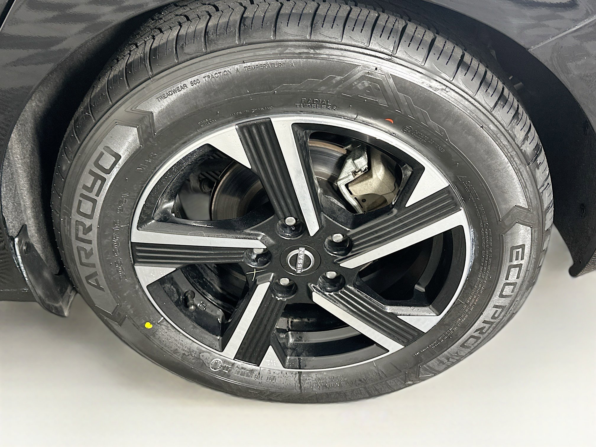 Used 2024 Nissan Sentra SV image 11