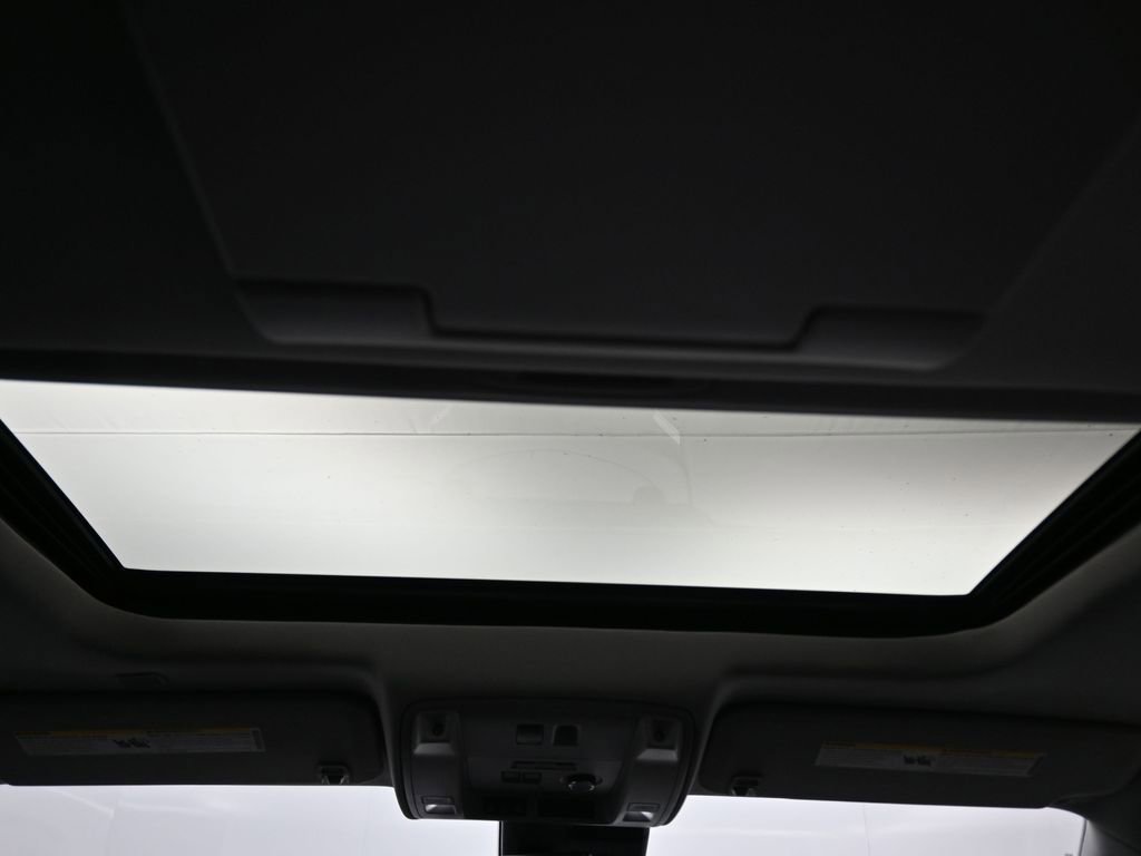 Used 2020 Cadillac Escalade Premium Luxury image 52