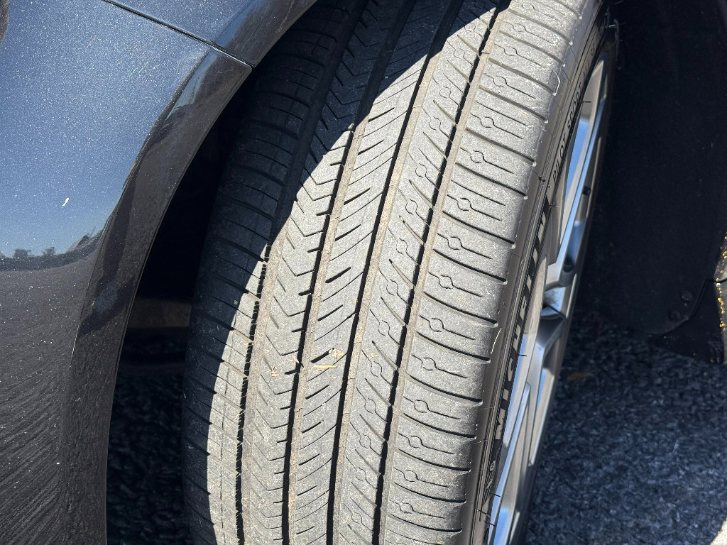 Used 2017 Chevrolet SS image 16