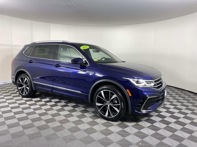 Used 2022 Volkswagen Tiguan SEL R-Line image 1