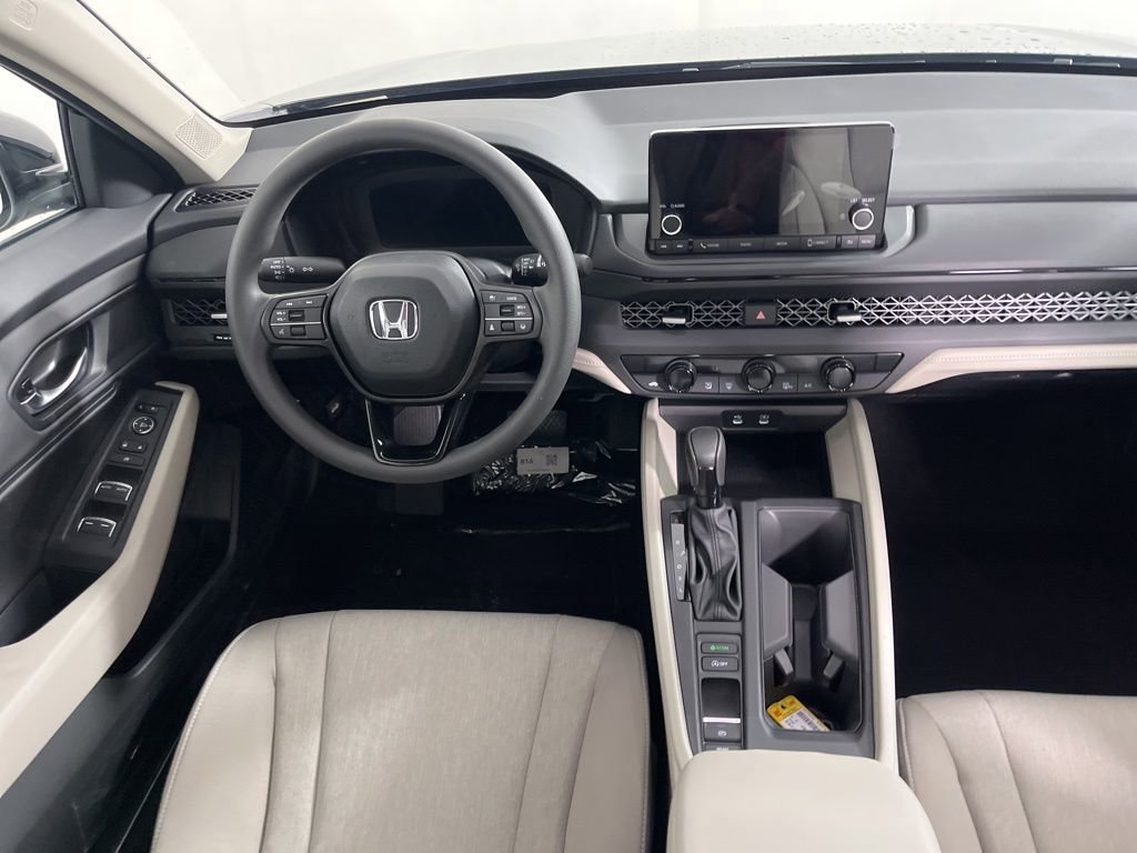 New 2025 Honda Accord SE image 13