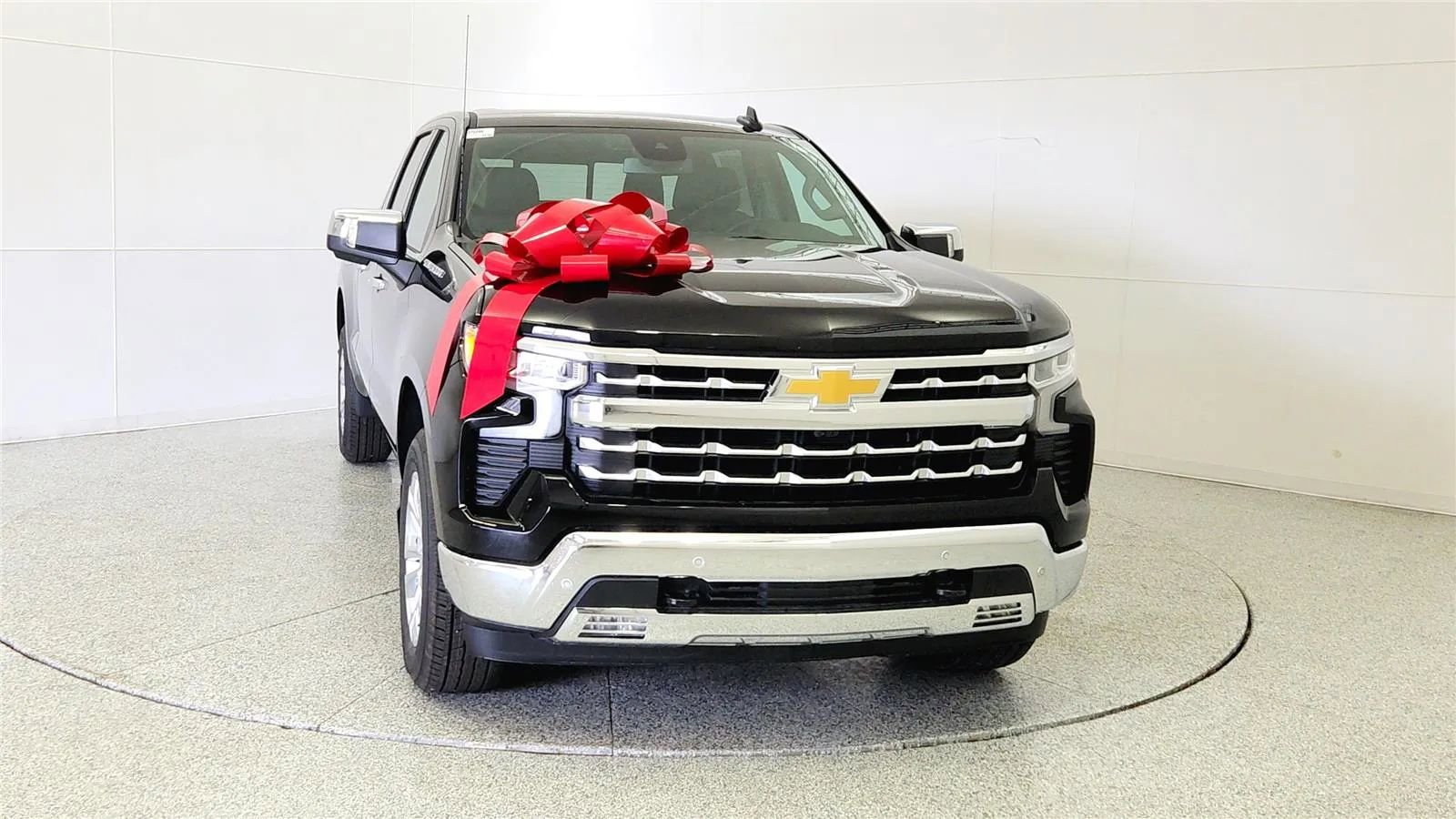 New 2026 Chevrolet Silverado 1500 LTZ w/ LTZ Convenience Package II image 2