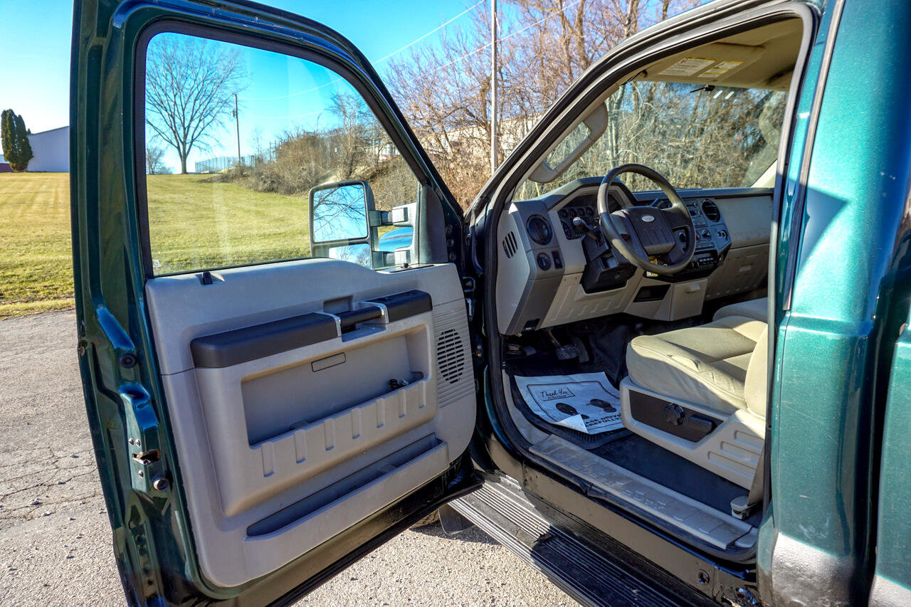 Used 2008 Ford F350 XLT image 17
