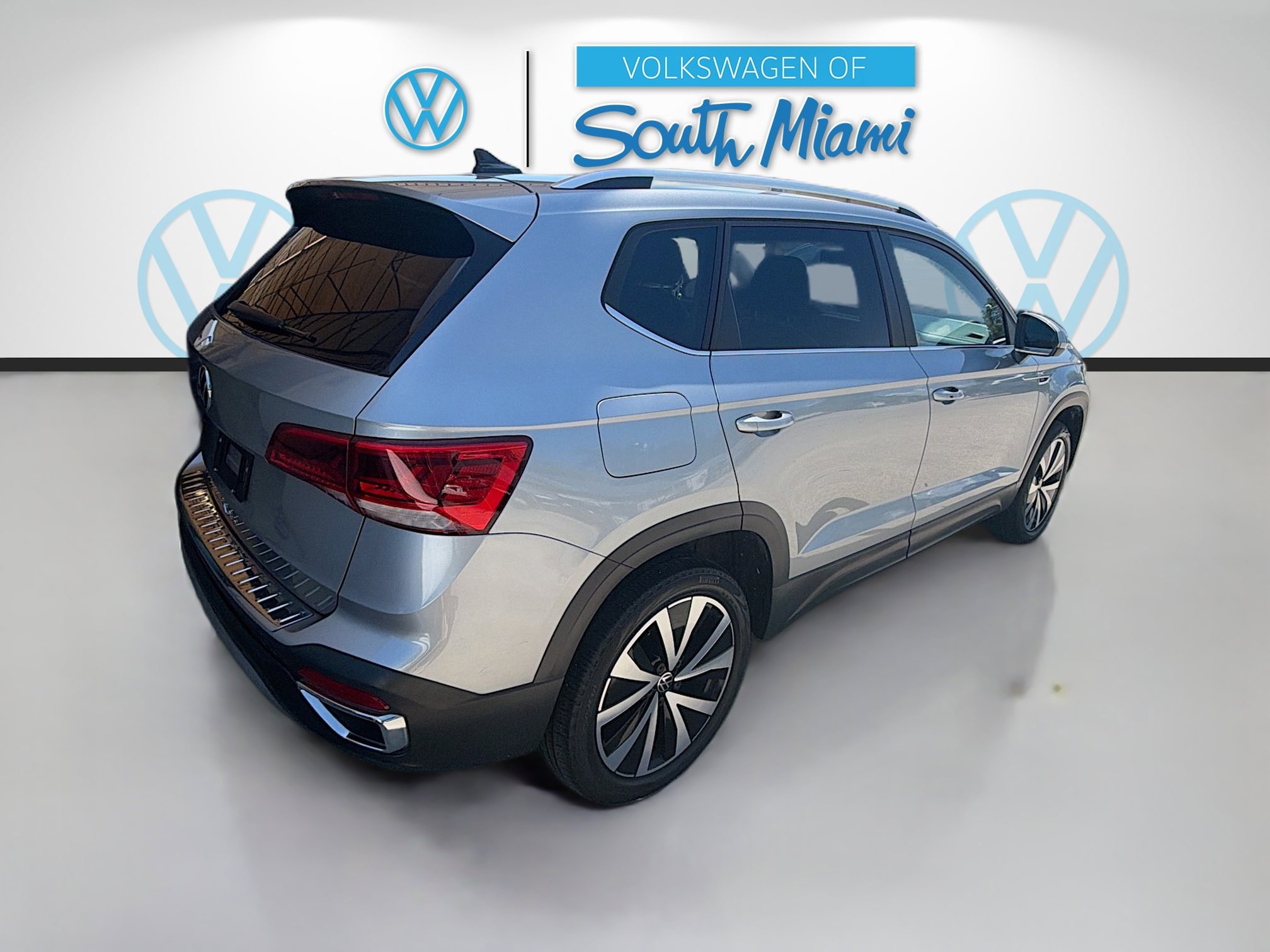Used 2022 Volkswagen Taos SE FWD image 7