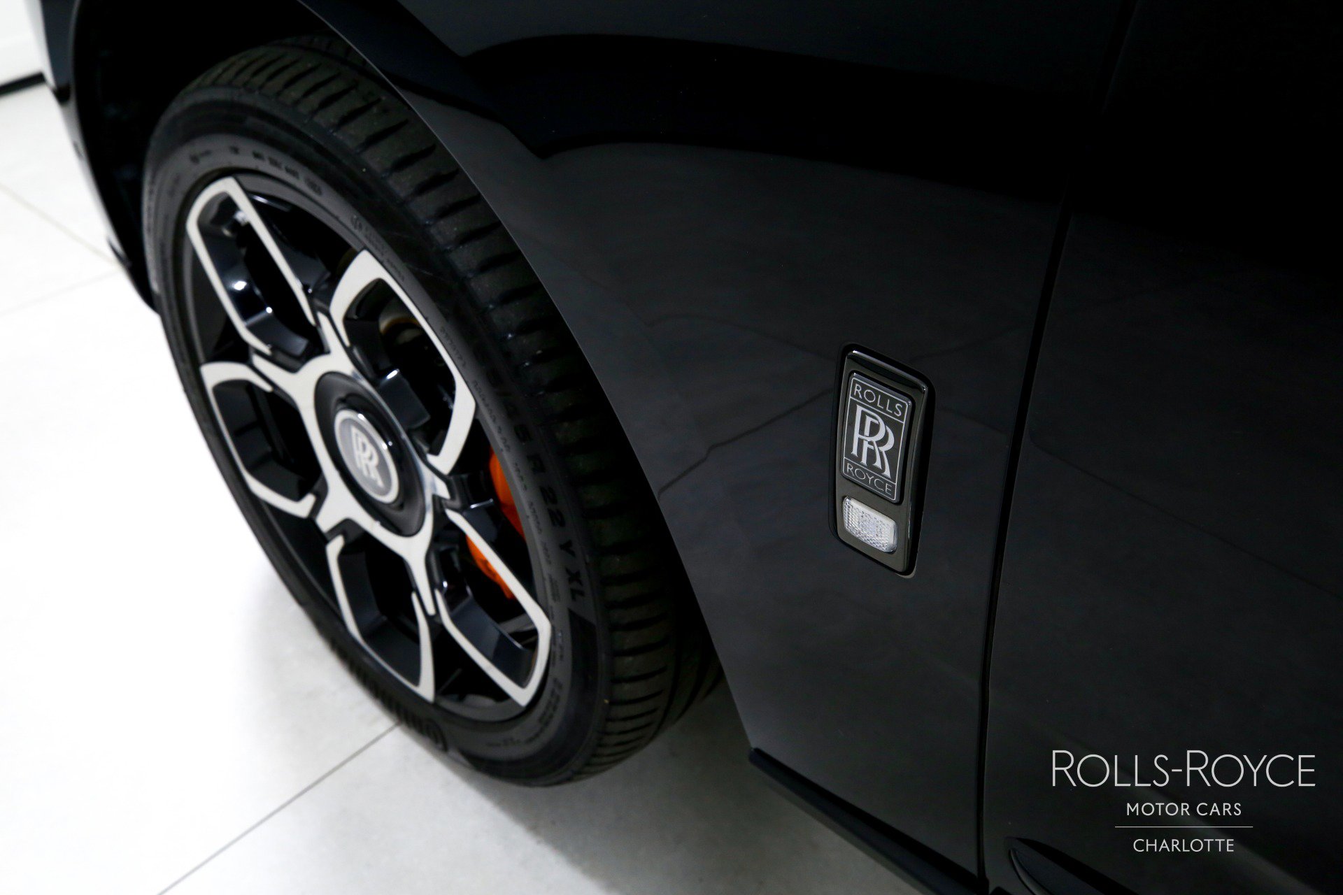 Certified 2023 Rolls-Royce Cullinan Black Badge AWD/4WD image 47