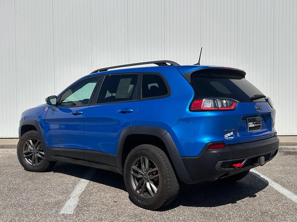 Used 2021 Jeep Cherokee Trailhawk w/ Trailer Tow Group AWD/4WD image 3