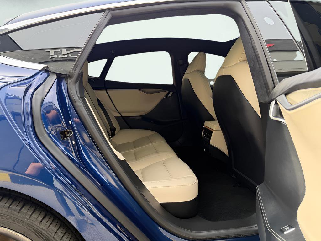 Used 2020 Tesla Model S Performance image 27
