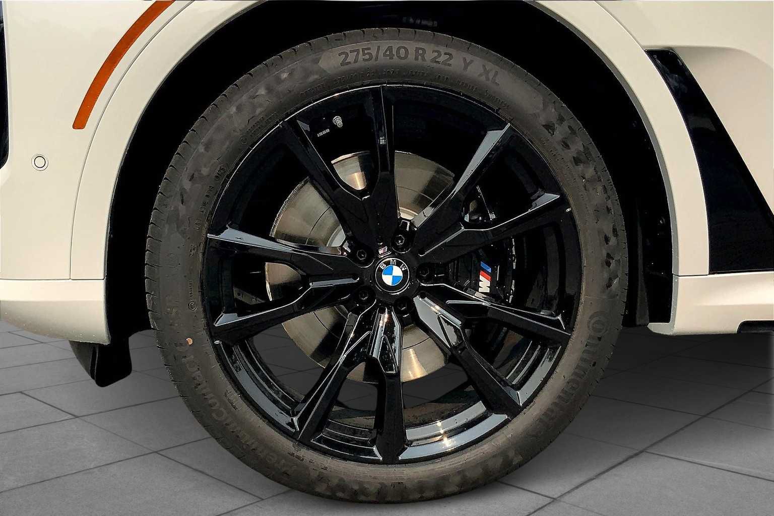 Used 2026 BMW X7 M60i AWD/4WD image 11