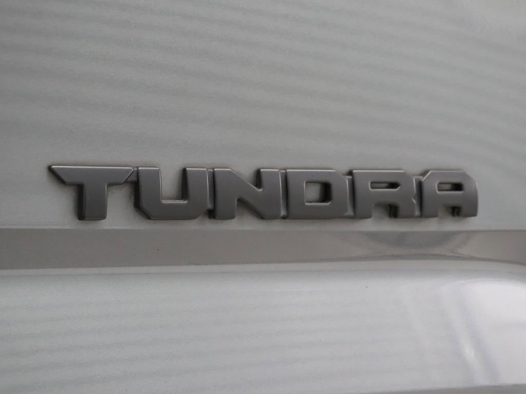Used 2023 Toyota Tundra SR5 w/ SR5 Convenience Package AWD/4WD image 11