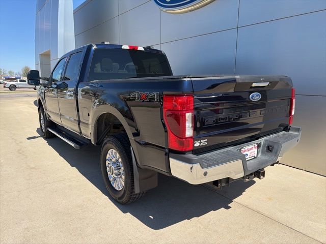 Used 2021 Ford F350 XLT w/ XLT Premium Package AWD/4WD image 3