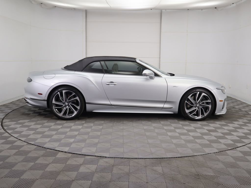 Used 2025 Bentley Continental GT Speed image 12