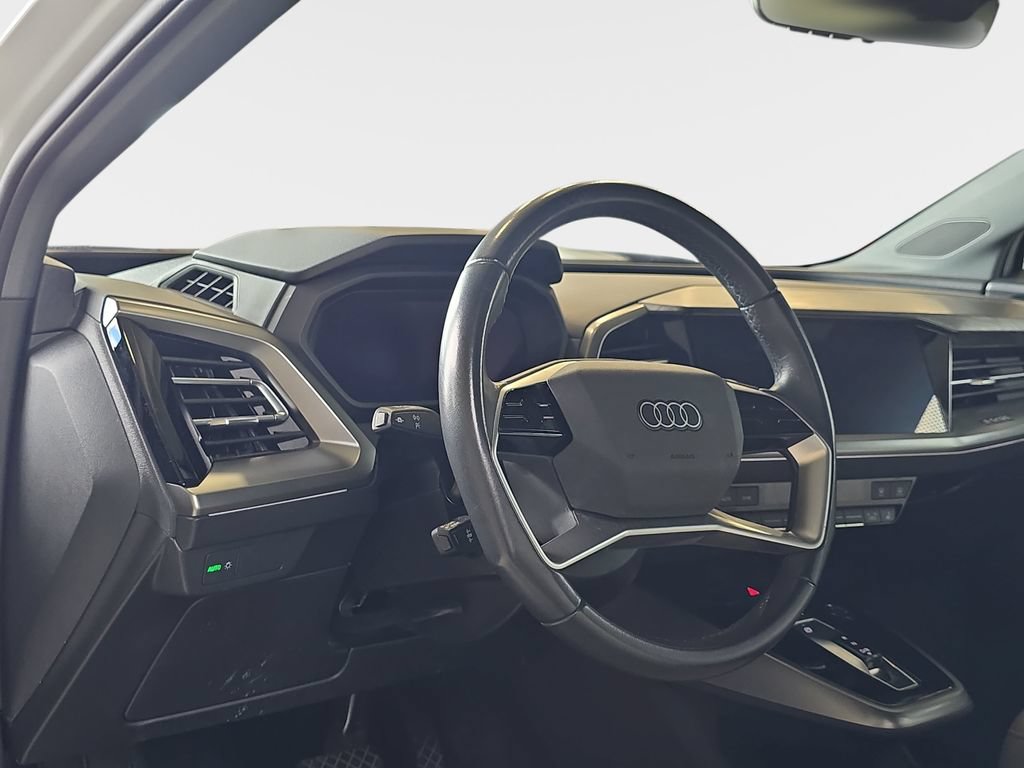 Used 2023 Audi Q4 e-tron Premium w/ Convenience Package AWD/4WD image 17