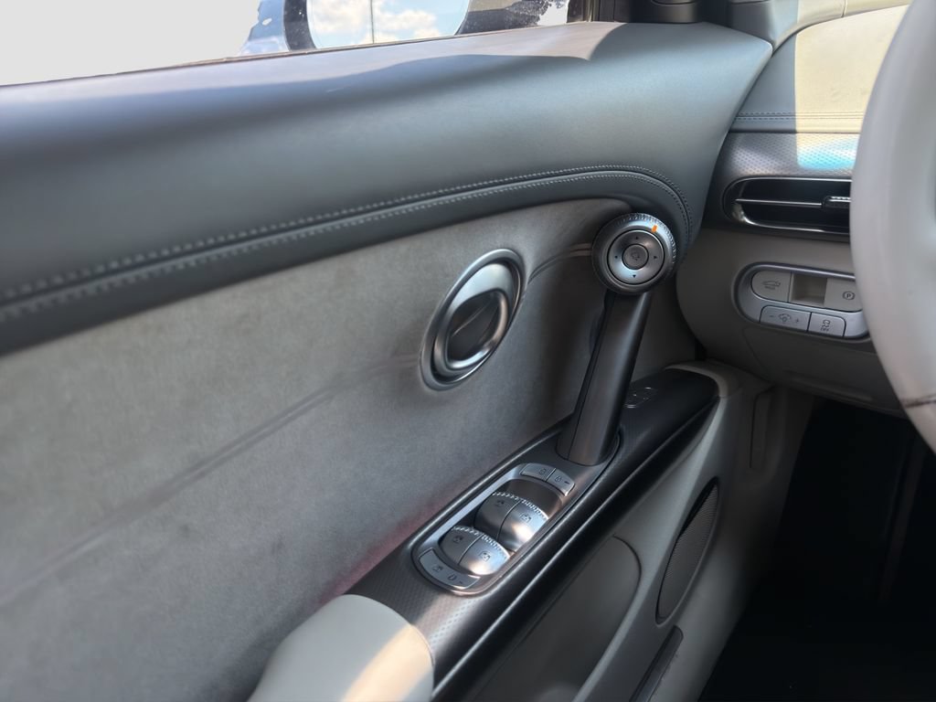 Used 2023 Genesis GV60 Performance AWD/4WD image 12