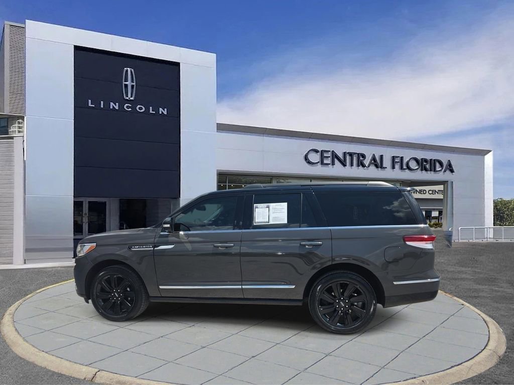 Certified 2023 Lincoln Navigator Black Label AWD/4WD image 8