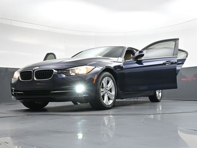 Used 2017 BMW 330i Sedan image 46