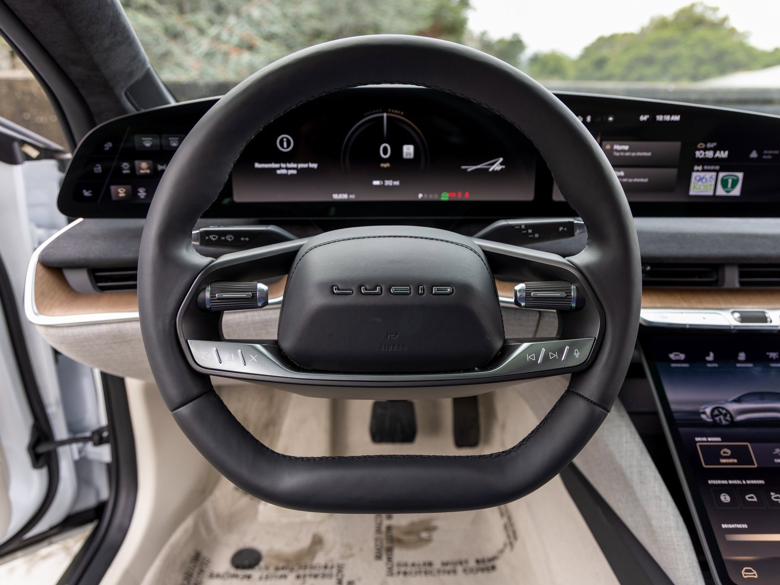 Used 2022 Lucid Air Grand Touring image 29