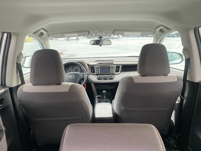 Used 2013 Toyota RAV4 LE AWD/4WD image 10
