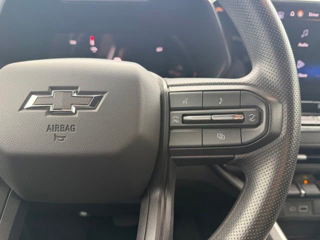 Used 2023 Chevrolet Colorado Trail Boss w/ Technology Package AWD/4WD image 17