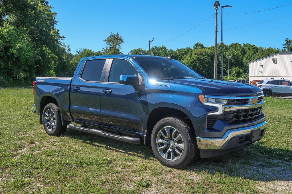 Used 2023 Chevrolet Silverado 1500 LT w/ Protection Package AWD/4WD video 1