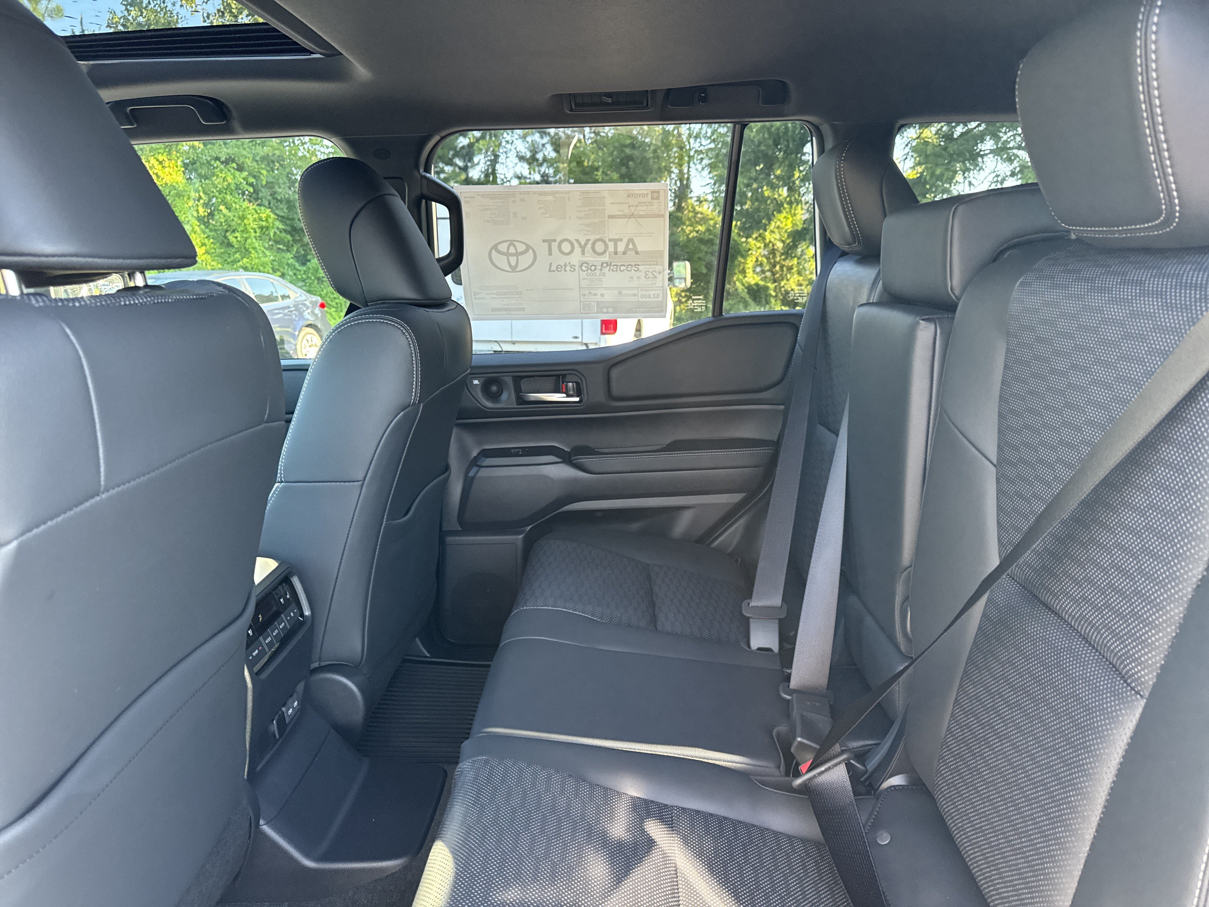 New 2027 Toyota Land Cruiser AWD/4WD image 24