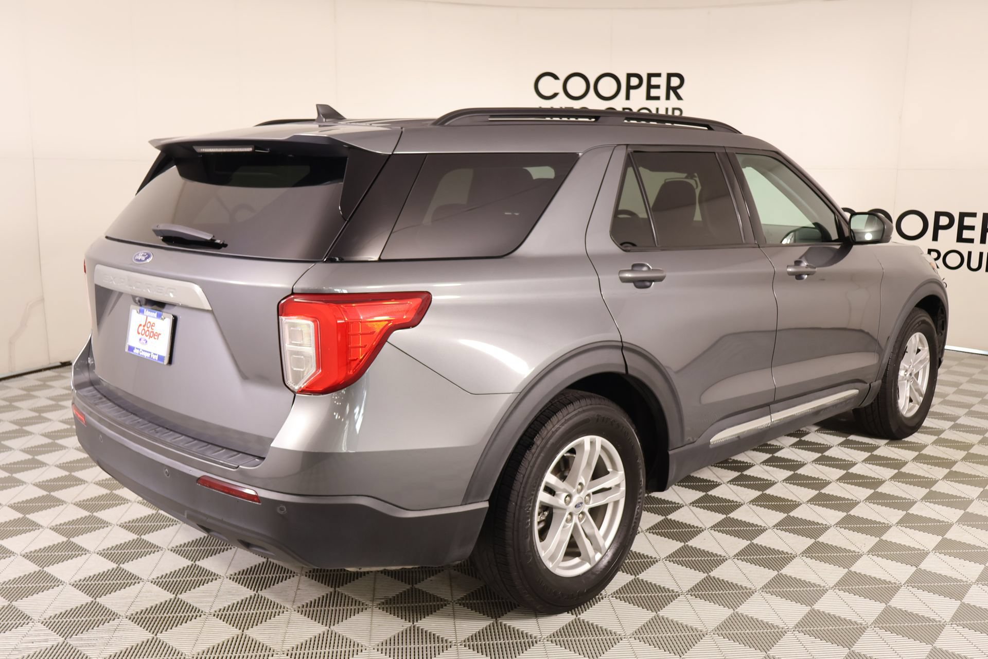 Used 2022 Ford Explorer XLT RWD image 21