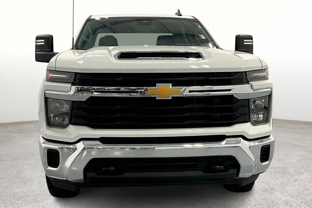 Used 2024 Chevrolet Silverado 2500 LT image 5