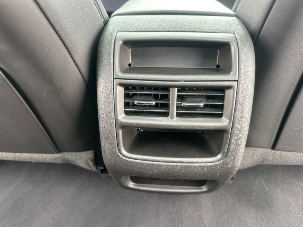 Used 2023 Cadillac XT5 Premium Luxury image 31