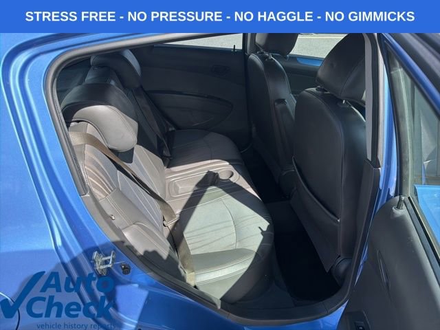 Used 2014 Chevrolet Spark LT image 27