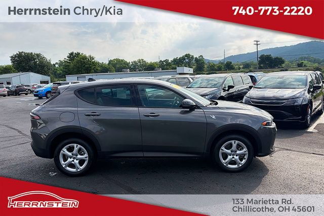 Used 2025 Dodge Hornet GT w/ Cold Weather Group AWD/4WD image 28