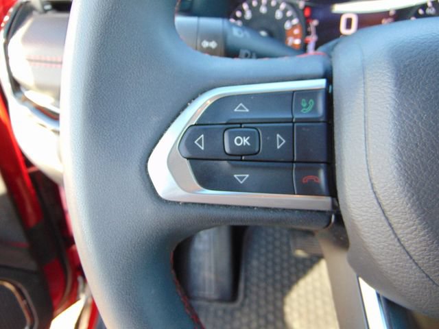 Used 2025 Jeep Compass Trailhawk AWD/4WD image 19