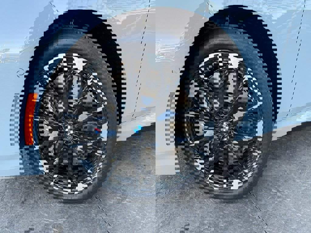 New 2025 BMW M235i xDrive w/ Technology Package image 5