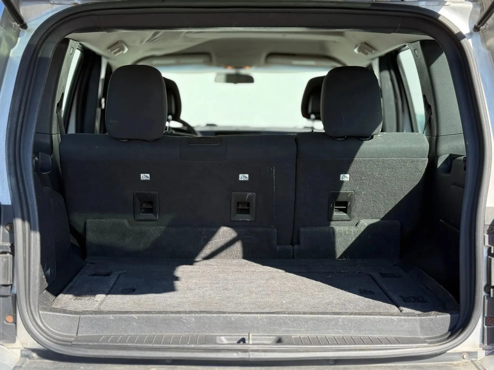 Used 2011 Jeep Liberty Sport image 27