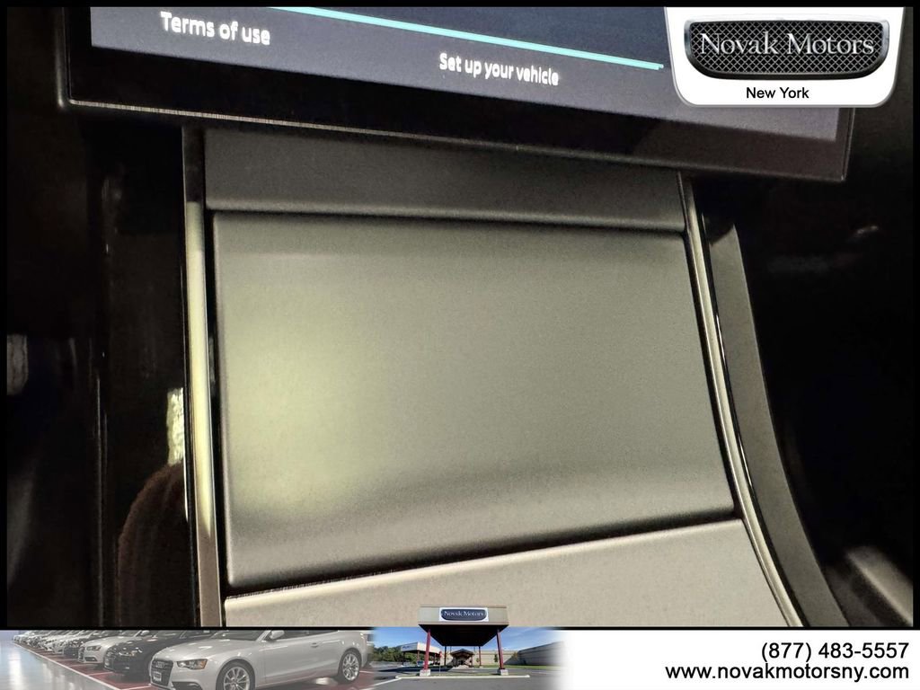 Used 2024 Land Rover Range Rover Velar S AWD/4WD image 21