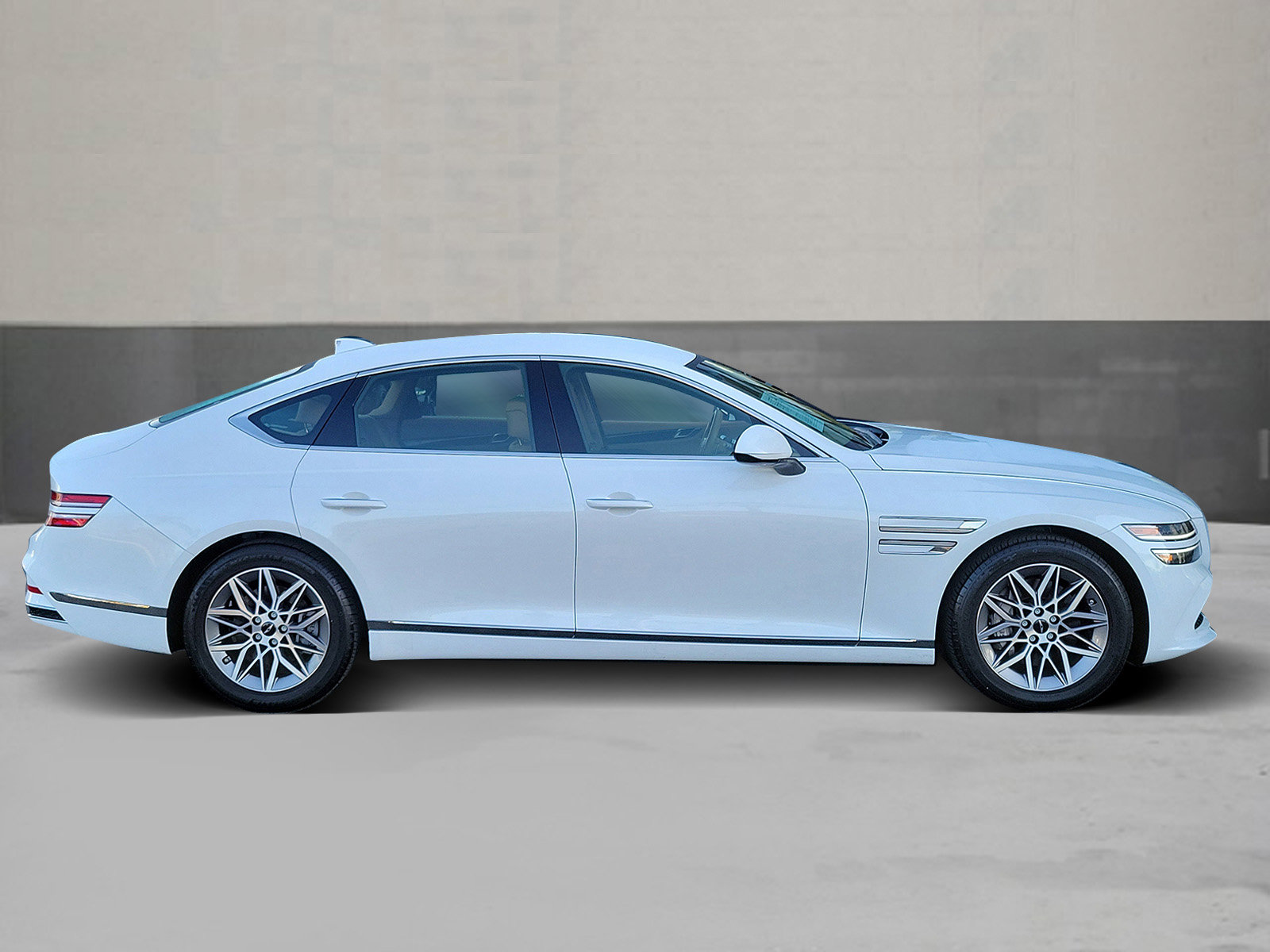 Certified 2026 Genesis G80 2.5T AWD/4WD image 4